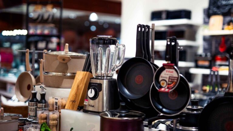 25 Kitchen Hacks That Make Cooking Easier